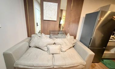 For sale 1 bed condo in Phra Khanong, Bangkok
