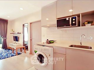 À vendre 1 chambre condo à Phra Khanong, Bangkok