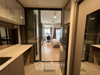 For sale 1 Beds condo in Khlong San, Bangkok