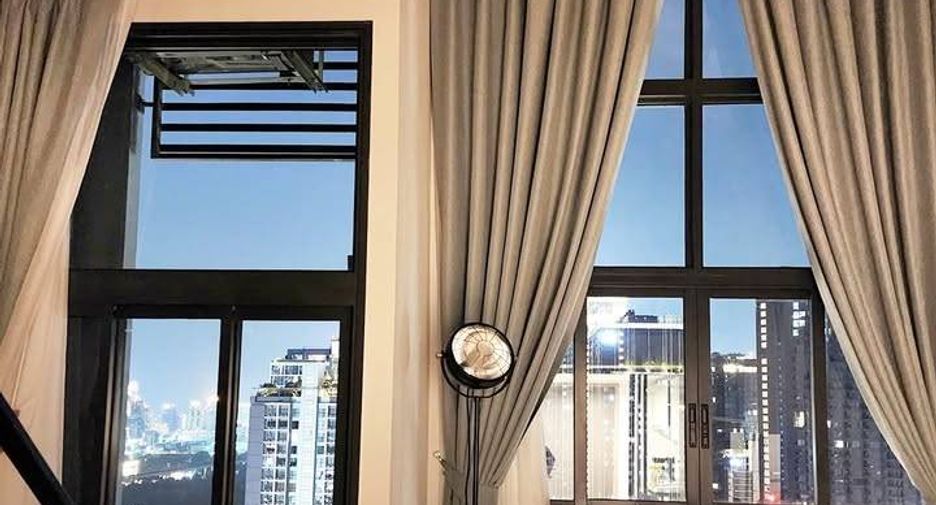 For sale 1 bed condo in Huai Khwang, Bangkok
