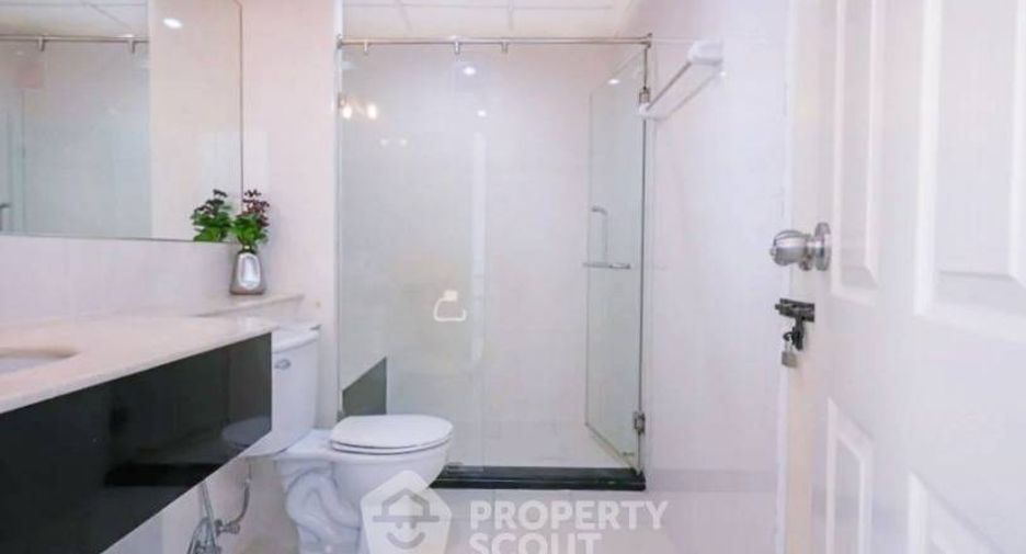 Продажа 1 кровать кондо в Щаттхана, Бангкок