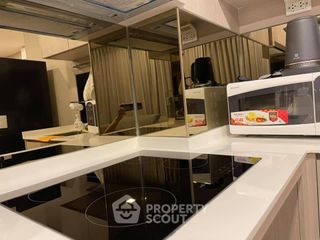 For rent 2 ベッドルーム condo in Phra Khanong, Bangkok