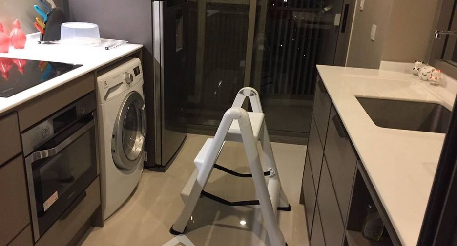 Wohnung zur Miete mit 2 Zimmer in Bang Sue, Bangkok