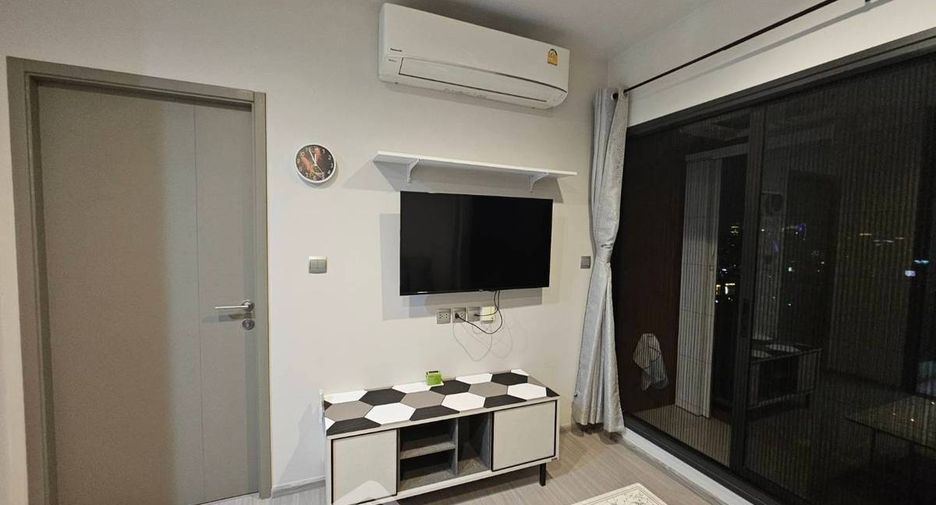 Wohnung zur Miete mit 1 Zimmer in Huai Khwang, Bangkok