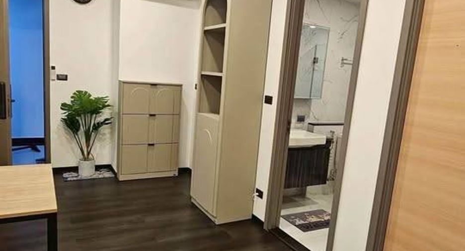 Wohnung zur Miete mit 1 Zimmer in Yan Nawa, Bangkok