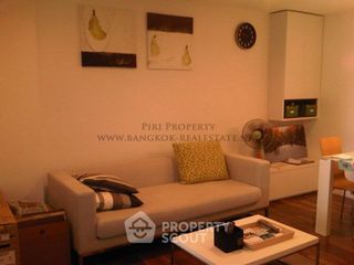 For rent 2 ベッドルーム condo in Phra Khanong, Bangkok