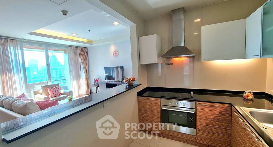 For rent 2 bedrooms apartment in Watthana, Bangkok