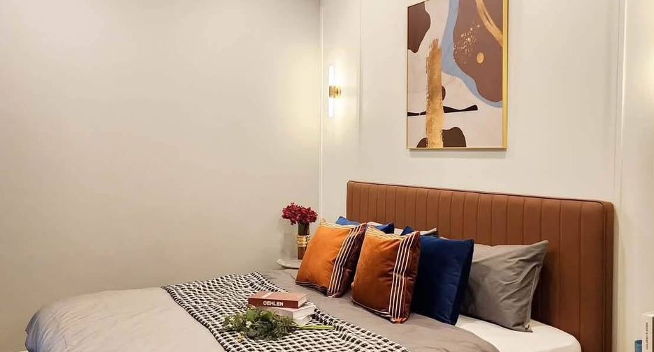 For rent 2 bedrooms condo in Watthana, Bangkok