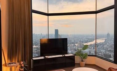 For rent 2 bedrooms condo in Bang Rak, Bangkok