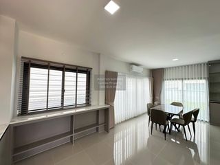 For rent 3 ベッドルーム house in Prawet, Bangkok