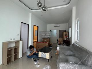 For rent 2 bedrooms townhouse in Mueang Phuket, Phuket