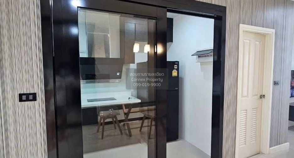 For rent 3 bedrooms townhouse in Pak Kret, Nonthaburi