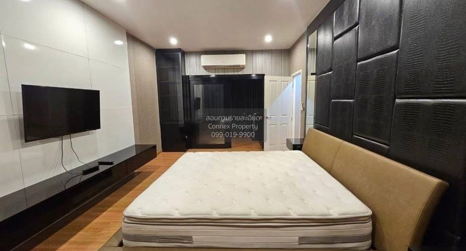 For rent 3 bedrooms townhouse in Pak Kret, Nonthaburi