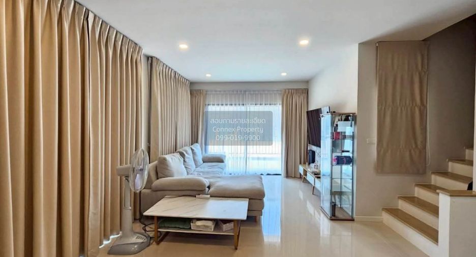 Casa en alquiler de 3 habitaciones en Bang Bo, Samut Prakan