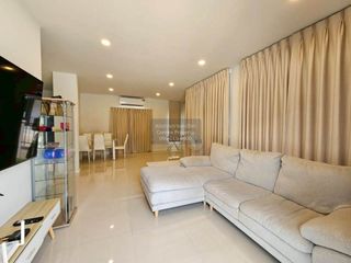 À louer 3 chambres maison à Bang Bo, Samut Prakan