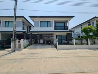 À louer 3 chambres maison à Bang Bo, Samut Prakan