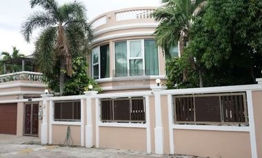 For rent 6 bedrooms house in Bang Lamung, Chonburi