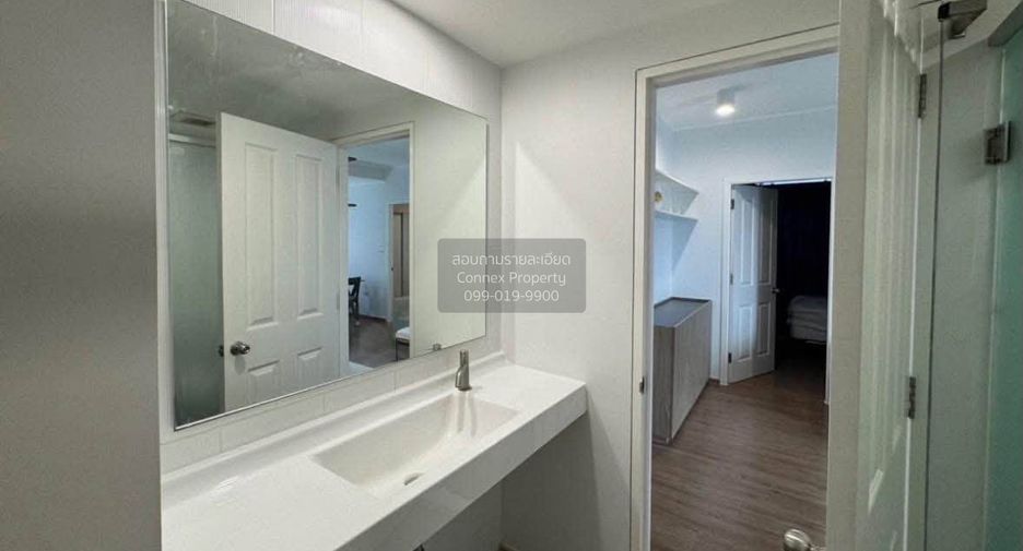 Condo en alquiler de 2 habitaciones en Thon Buri, Bangkok