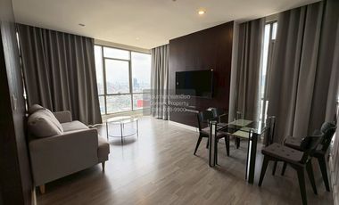 For rent 2 bedrooms condo in Bang Rak, Bangkok
