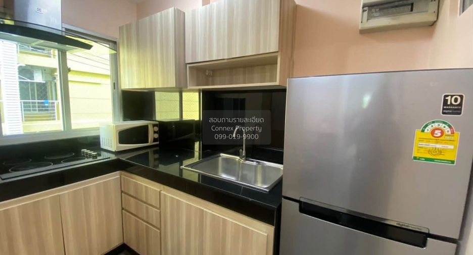 For rent 2 ベッドルーム condo in Phra Khanong, Bangkok