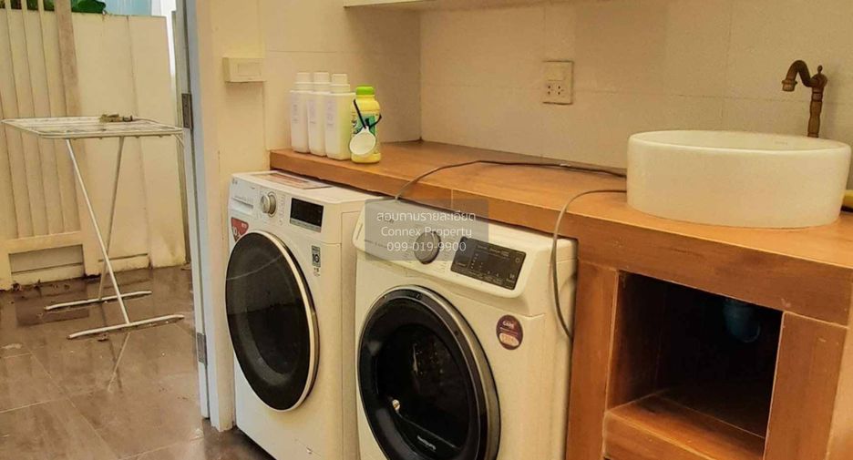 For rent 3 bedrooms house in Lat Krabang, Bangkok