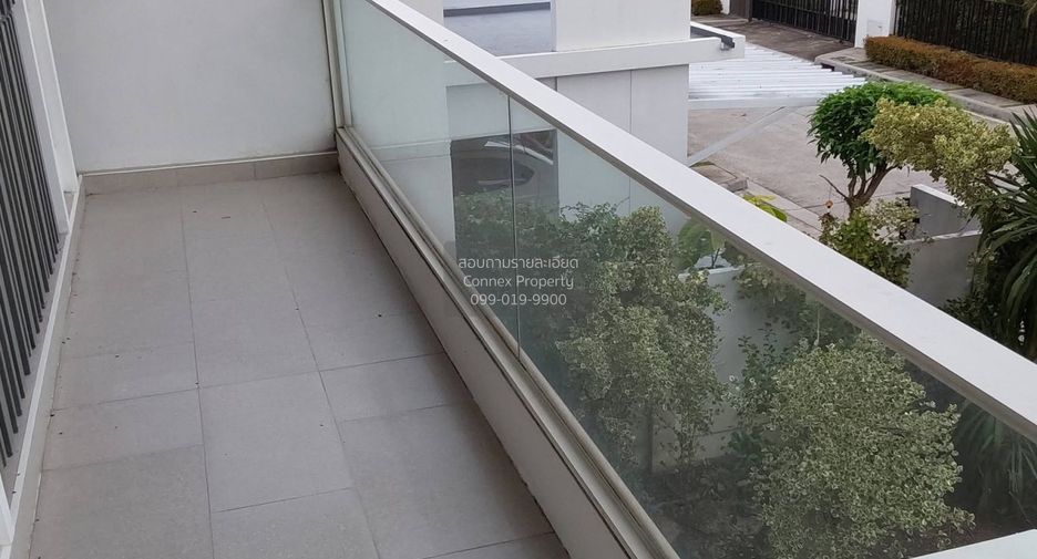 For rent 3 bedrooms house in Lat Krabang, Bangkok