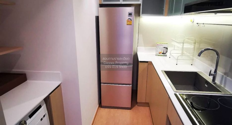 For rent 2 bedrooms condo in Watthana, Bangkok