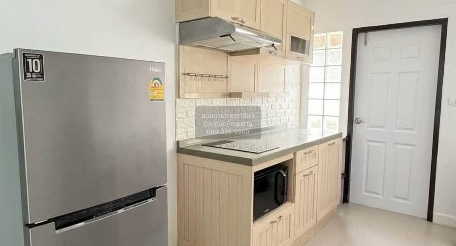 Haus zur Miete mit 4 Zimmer in Mueang Phuket, Phuket