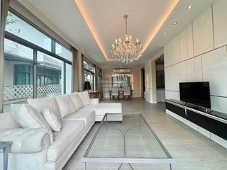 Casa en alquiler de 3 habitaciones en Mueang Nonthaburi, Nonthaburi