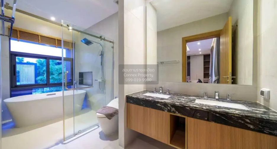 For rent 5 bedrooms house in Mueang Phuket, Phuket