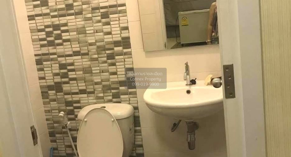 For rent 3 bedrooms townhouse in Rat Burana, Bangkok
