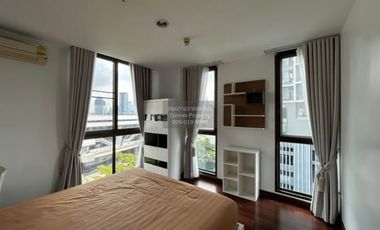 For rent 2 bedrooms condo in Khlong San, Bangkok