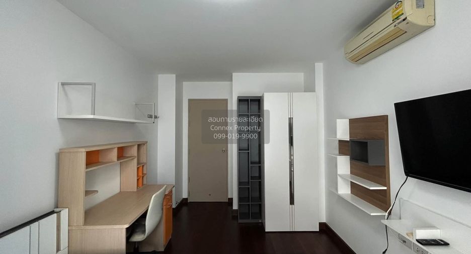 For rent 2 bedrooms condo in Khlong San, Bangkok