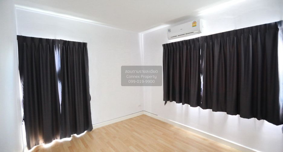 For rent 3 bedrooms townhouse in Mueang Nonthaburi, Nonthaburi