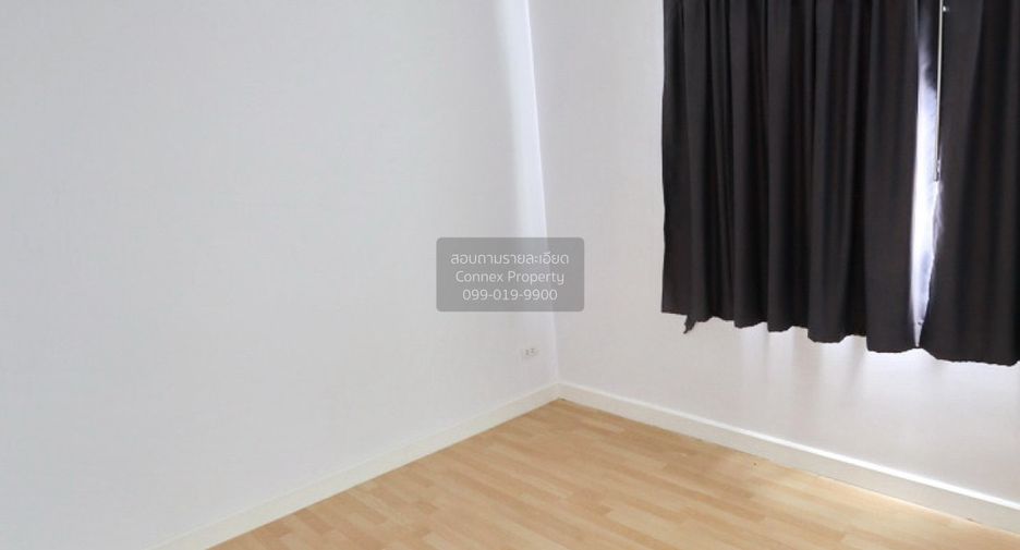 For rent 3 bedrooms townhouse in Mueang Nonthaburi, Nonthaburi