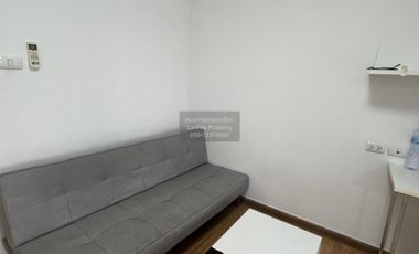 Wohnung zur Miete mit 1 Zimmer in Yan Nawa, Bangkok