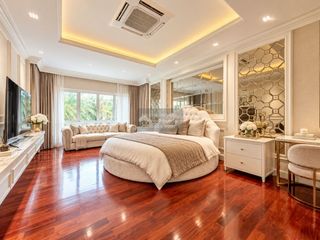 Casa en alquiler de 6 habitaciones en Bang Kruai, Nonthaburi