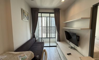 À louer 1 chambre condo à Phra Khanong, Bangkok