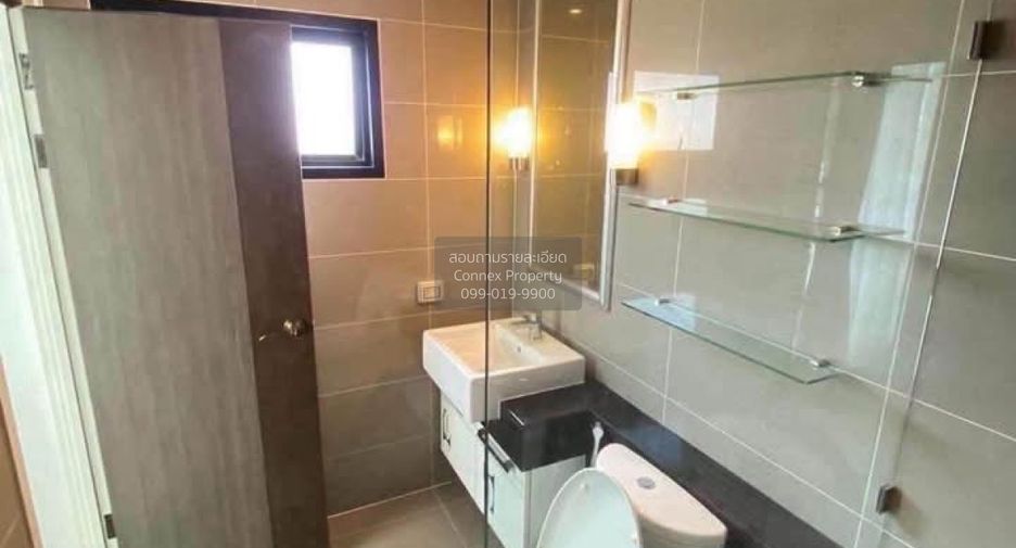 For rent 2 ベッドルーム condo in Sathon, Bangkok
