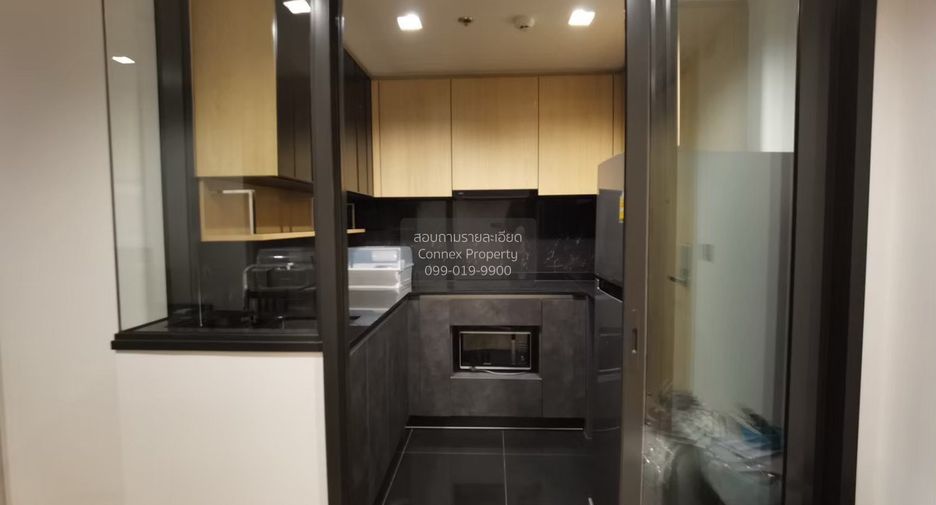 For rent 3 bedrooms condo in Chatuchak, Bangkok
