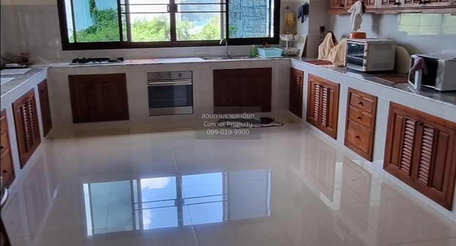 Haus zur Miete mit 3 Zimmer in Mueang Phuket, Phuket
