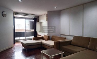 For rent 2 bedrooms condo in Watthana, Bangkok