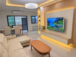 For rent 2 bedrooms townhouse in Bang Phli, Samut Prakan