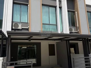 For rent 2 bedrooms townhouse in Bang Phli, Samut Prakan