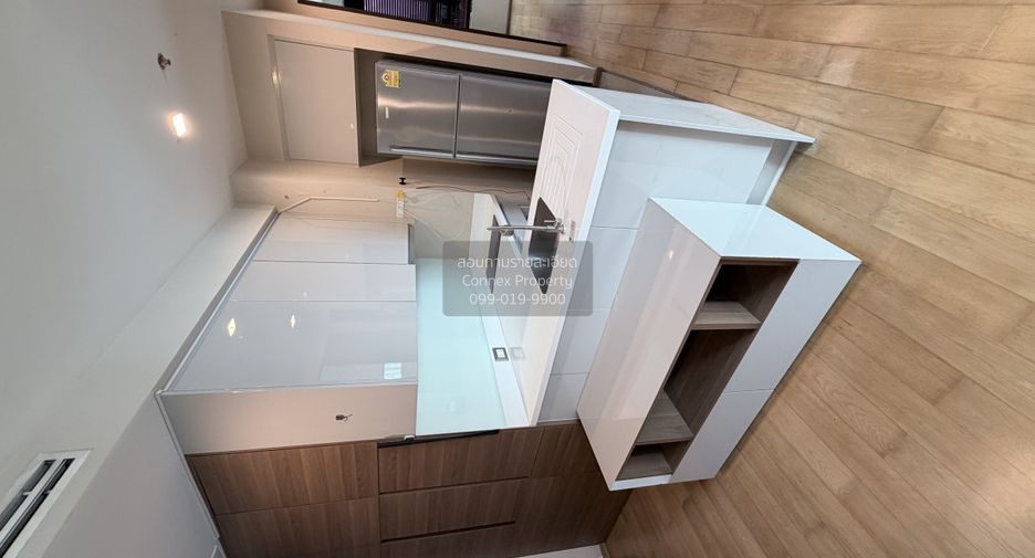 Condo en alquiler de 2 habitaciones en Watthana, Bangkok