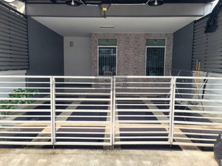For rent 3 bedrooms townhouse in Bang Khen, Bangkok
