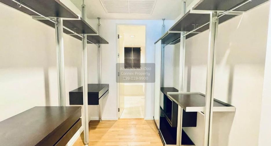 Condo en alquiler de 2 habitaciones en Huai Khwang, Bangkok