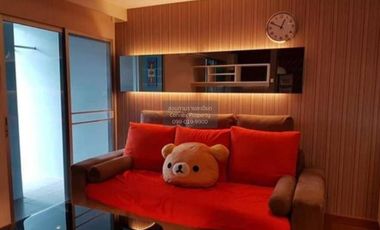 Condo en alquiler de 1 habitaciones en Huai Khwang, Bangkok
