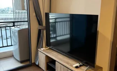 Condo en alquiler de 1 habitaciones en Huai Khwang, Bangkok