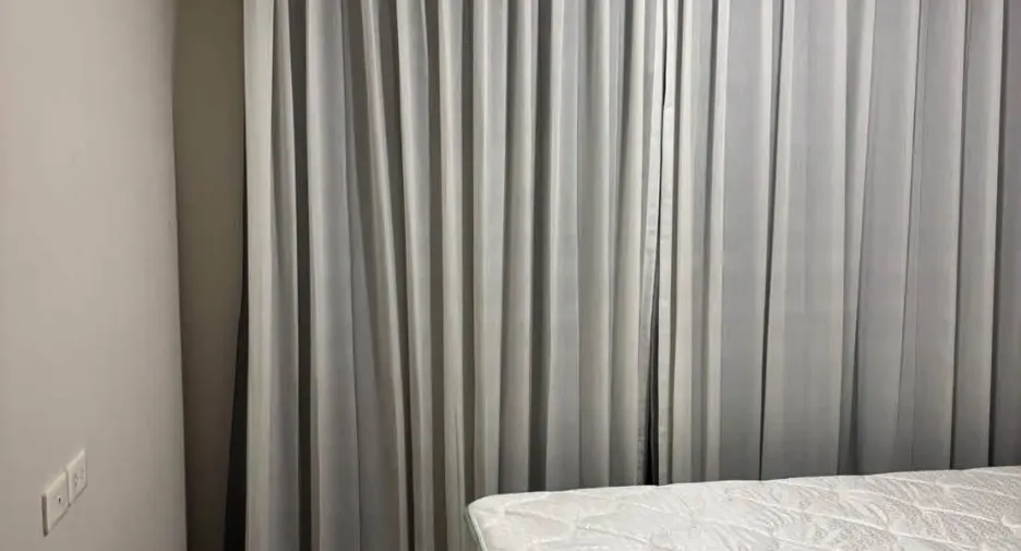 Condo en alquiler de 1 habitaciones en Huai Khwang, Bangkok